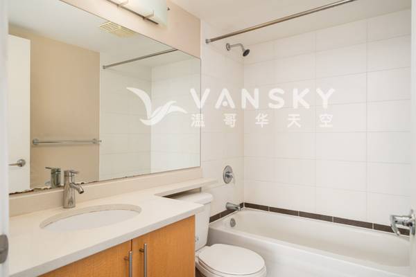 251003225939_Bathroom .jpg